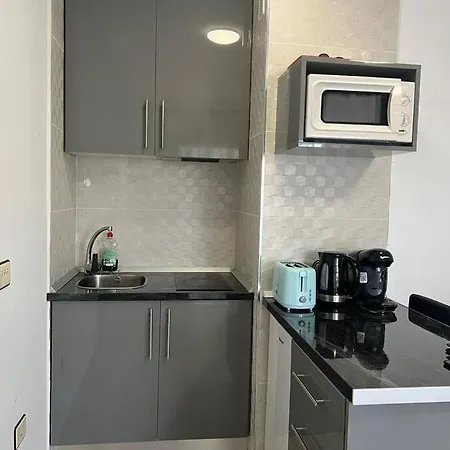 Central Small Jewel With 1br In Los Cristianos شقة *
