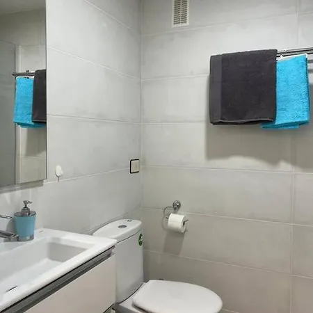 Central Small Jewel With 1br In Los Cristianos *
